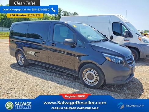 Used 2019 Mercedes-Benz Metris Passenger image 5