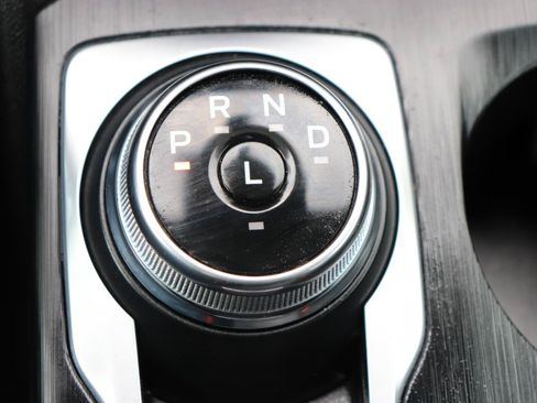 Used 2025 Ford Escape Active AWD/4WD image 36