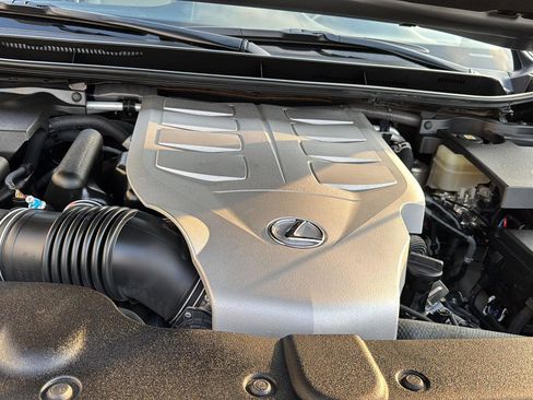 Used 2022 Lexus GX 460 Premium w/ Premium Package image 30