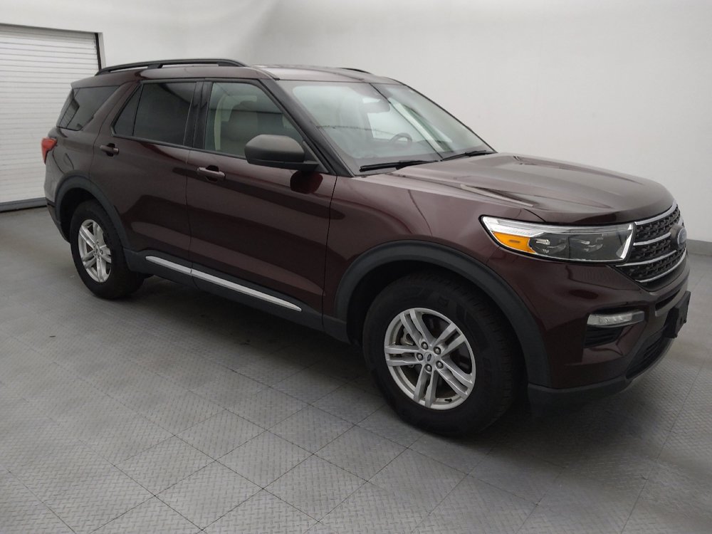 Used 2022 Ford Explorer XLT w/ Equipment Group 202A AWD/4WD image 11