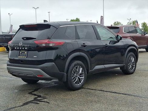 Used 2023 Nissan Rogue S AWD/4WD image 7