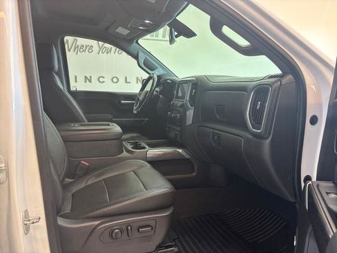 Used 2019 Chevrolet Silverado 1500 LTZ w/ LTZ Plus Package AWD/4WD image 6