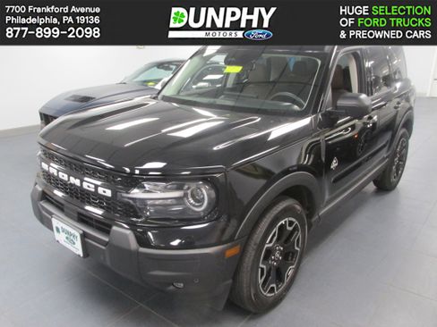 Used 2025 Ford Bronco Sport Outer Banks w/ Outer Banks Tech Package+ AWD/4WD image 1