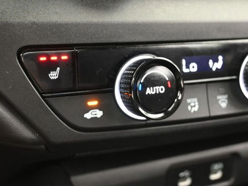 Used 2024 Honda Accord EX image 27