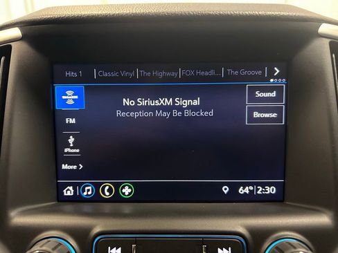 Used 2020 GMC Terrain SLT w/ Preferred Package FWD image 14