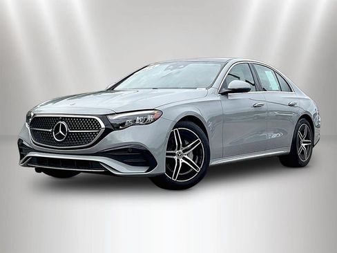 Certified 2024 Mercedes-Benz E 350 4MATIC Sedan image 3