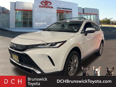 Used 2022 Toyota Venza XLE