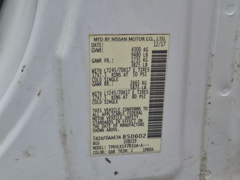 Used 2018 Nissan NV 3500 SL RWD image 32