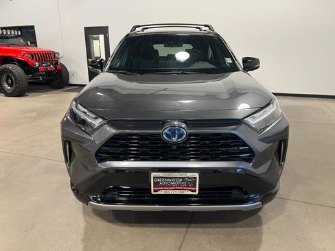 Used 2023 Toyota RAV4 XSE AWD/4WD image 8