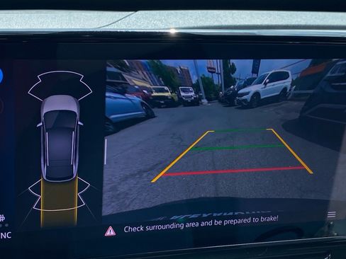 Certified 2023 Volkswagen ID.4 Pro RWD image 15