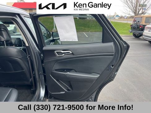 Certified 2024 Kia Sportage EX image 51