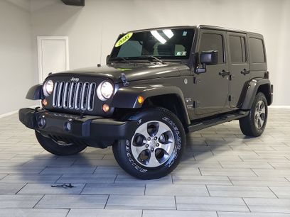 Used 2016 Jeep Wrangler Unlimited Sahara w/ Dual Top Group