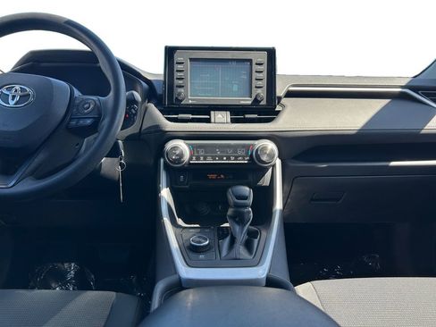 Used 2021 Toyota RAV4 LE w/ Carpet Mat Package (TMS) AWD/4WD image 13
