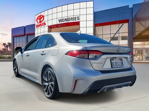 Used 2020 Toyota Corolla SE w/ Carpet Mat Package (TMS) image 3