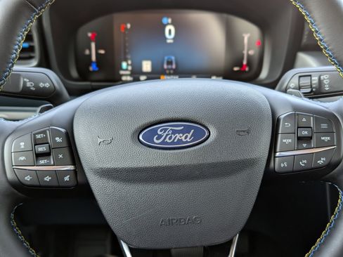 New 2025 Ford Maverick Lobo image 50