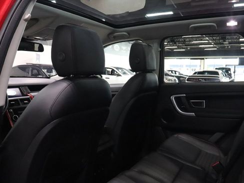 Used 2018 Land Rover Discovery Sport HSE image 15