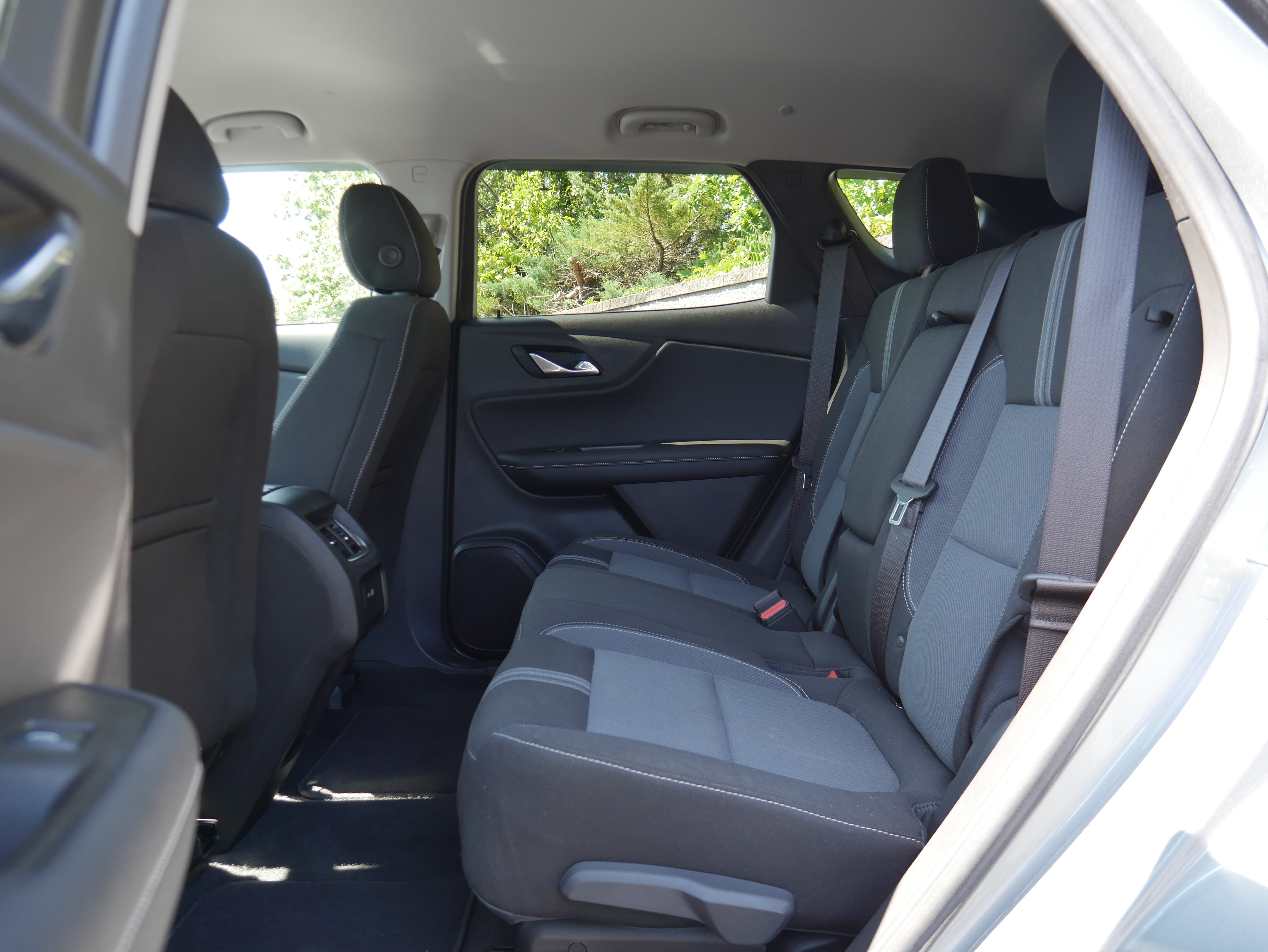 Used 2024 Chevrolet Blazer LT w/ Convenience Package AWD/4WD image 14
