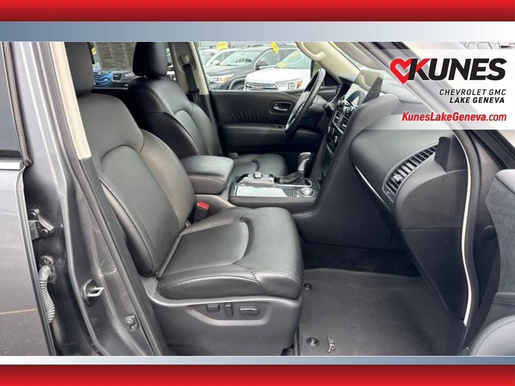 Used 2022 Nissan Armada SV w/ SV Appearance Package AWD/4WD image 20