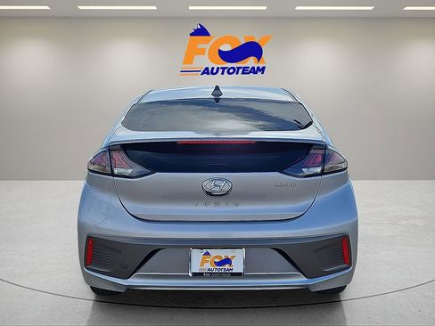 Used 2021 Hyundai Ioniq Limited image 4