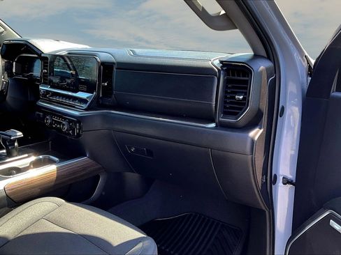 Used 2025 Chevrolet Silverado 1500 RST w/ All Star Edition Plus AWD/4WD image 18