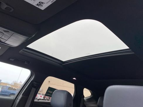 Used 2024 Chevrolet Blazer RS image 24