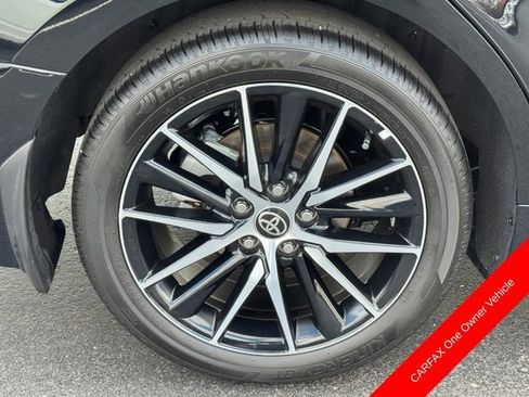 Used 2022 Toyota Camry SE w/ Convenience Package image 12