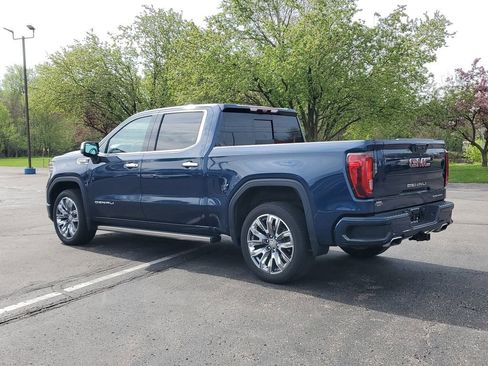Used 2023 GMC Sierra 1500 Denali w/ Denali Reserve Package AWD/4WD image 4