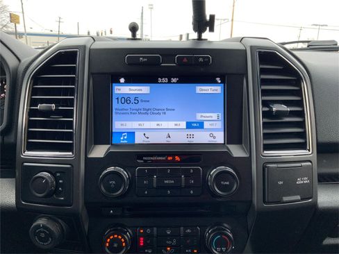 Used 2018 Ford F150 XLT w/ Equipment Group 302A Luxury image 13