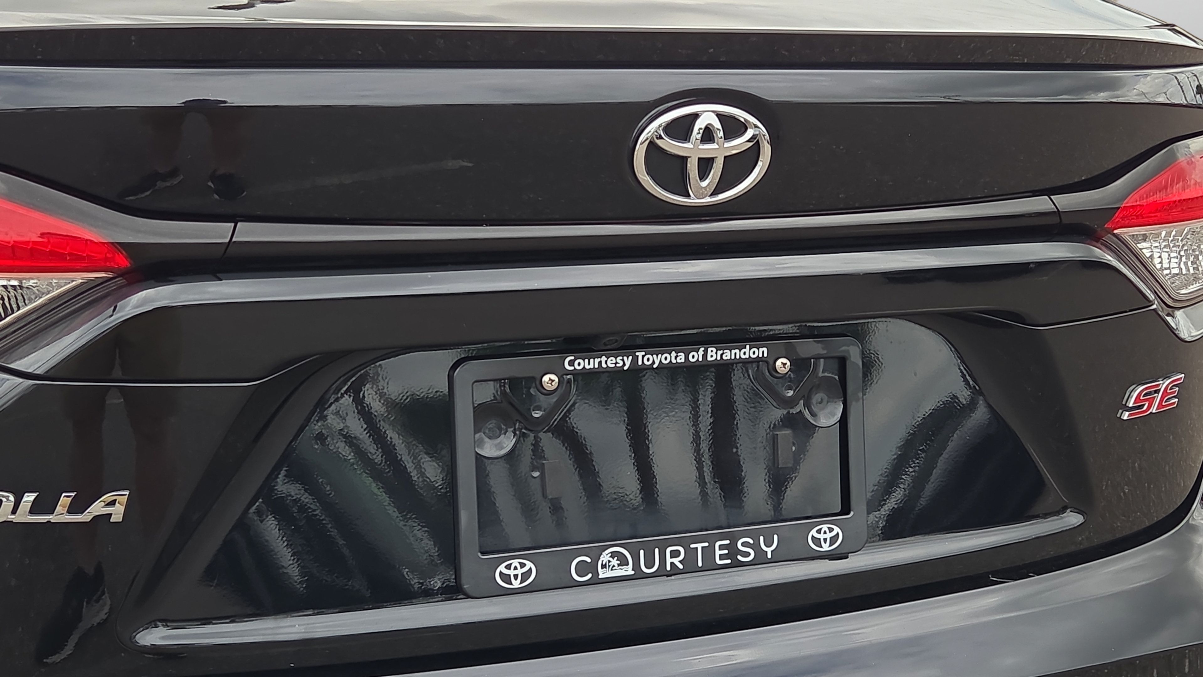 Certified 2024 Toyota Corolla SE FWD image 28
