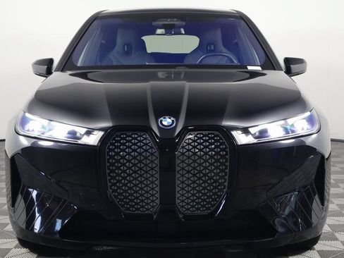 Used 2024 BMW iX xDrive50 w/ Sport Package AWD/4WD image 2