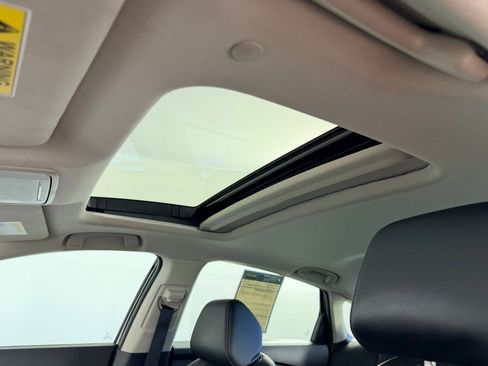 Used 2023 Honda Accord EX-L image 14