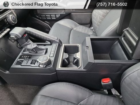 Used 2025 Toyota 4Runner TRD Sport Premium image 38