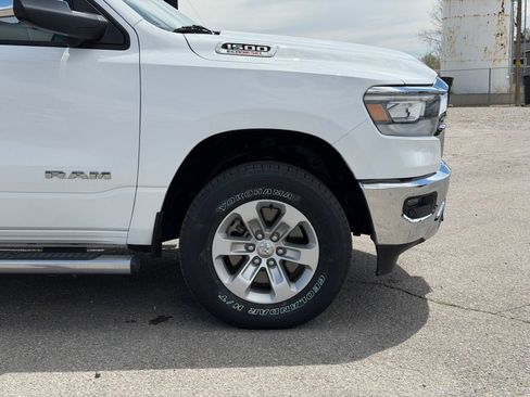 Used 2023 RAM 1500 Laramie AWD/4WD image 4