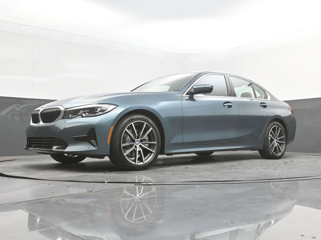 Used 2021 BMW 330i Sedan w/ Premium Package RWD image 42