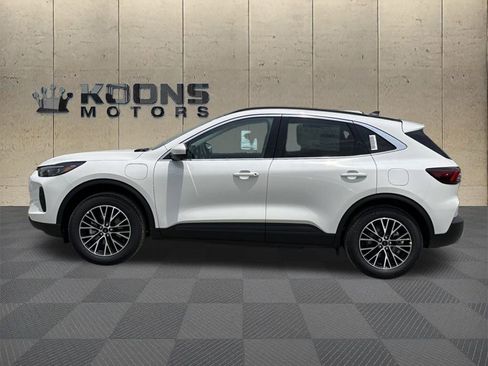 New 2025 Ford Escape SE w/ PHEV Premium Package image 4