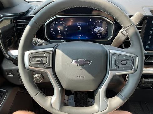 New 2026 Chevrolet Silverado 1500 RST w/ RST Select Package AWD/4WD image 4