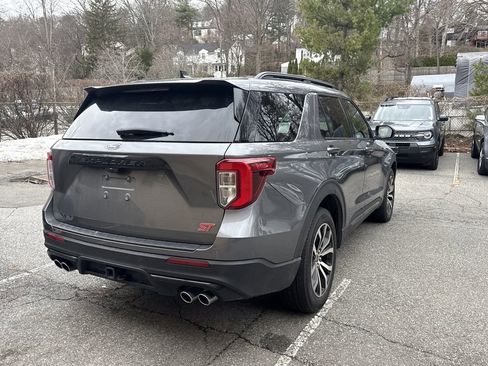 Used 2023 Ford Explorer ST image 6