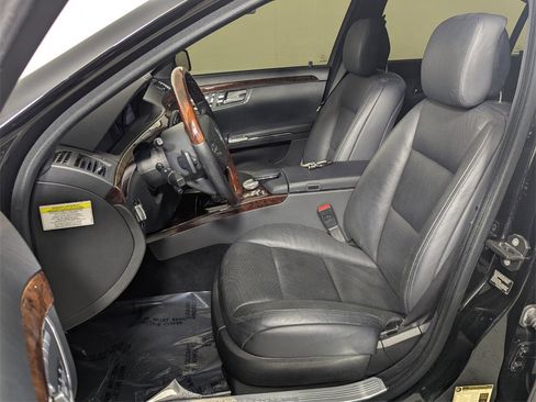Used 2010 Mercedes-Benz S 550 S 550 image 12