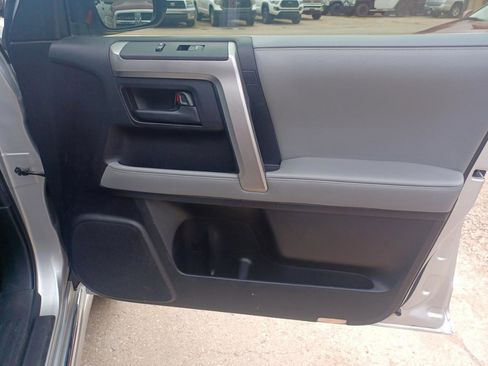 Used 2011 Toyota 4Runner SR5 w/ Premium Pkg w/Leather image 17