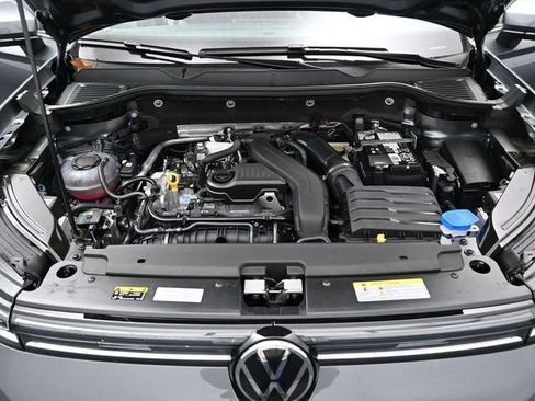 New 2026 Volkswagen Taos SEL AWD/4WD image 15