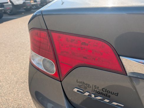 Used 2010 Honda Civic EX-L image 17