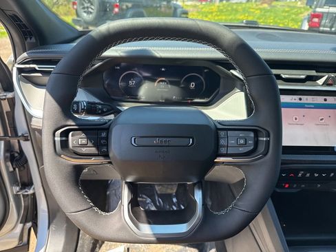New 2026 Jeep Cherokee Limited AWD/4WD image 10