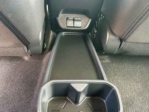 Used 2025 Nissan Leaf S FWD image 26