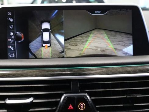 Used 2016 BMW 750i xDrive 750i xDrive image 21