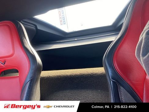 Used 2018 Chevrolet Corvette Stingray Coupe image 31