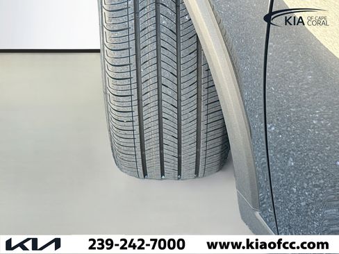 New 2025 Kia K4 LXS image 38