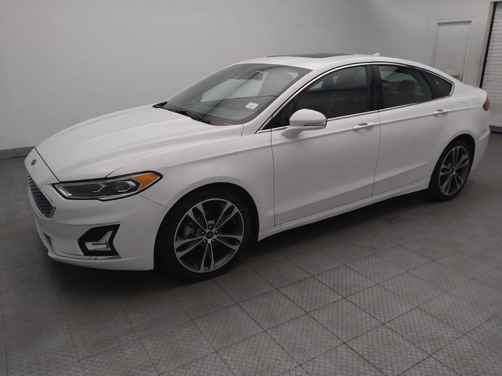 Used 2020 Ford Fusion Titanium AWD/4WD image 2