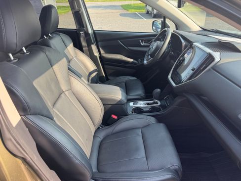 Used 2023 Subaru Ascent Limited w/ Technology Package AWD/4WD image 12