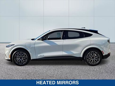 Certified 2025 Ford Mustang Mach-E Premium image 2