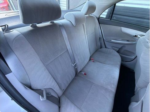 Used 2013 Toyota Corolla LE Special Edition image 20